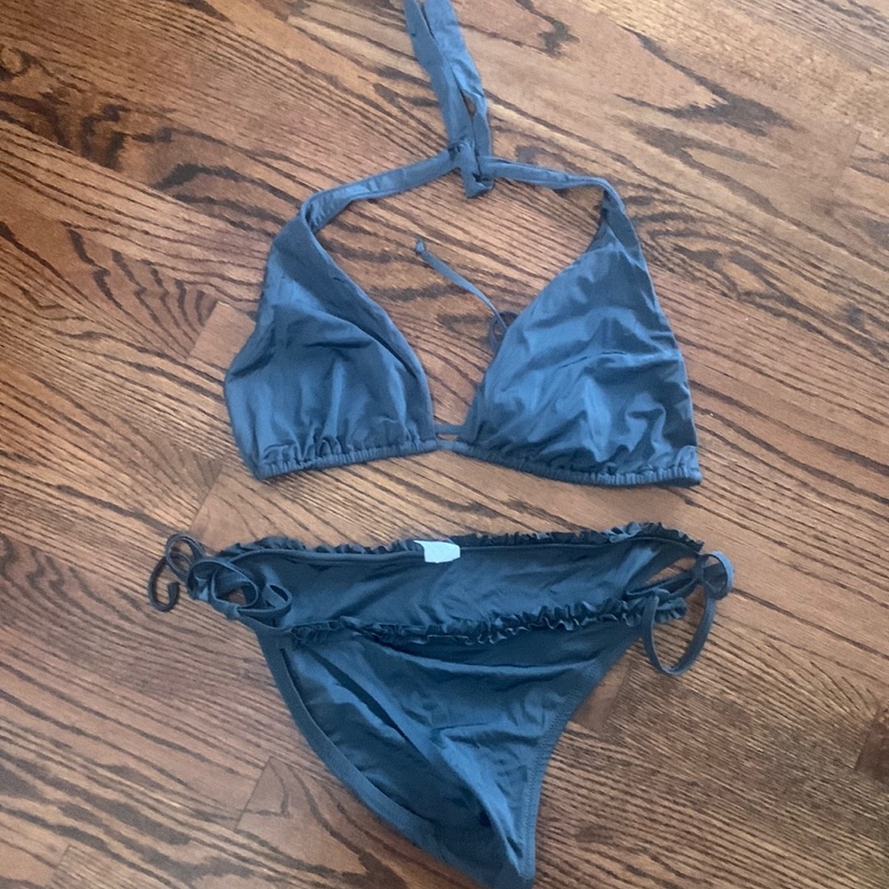 GRAY J. Crew string bikini